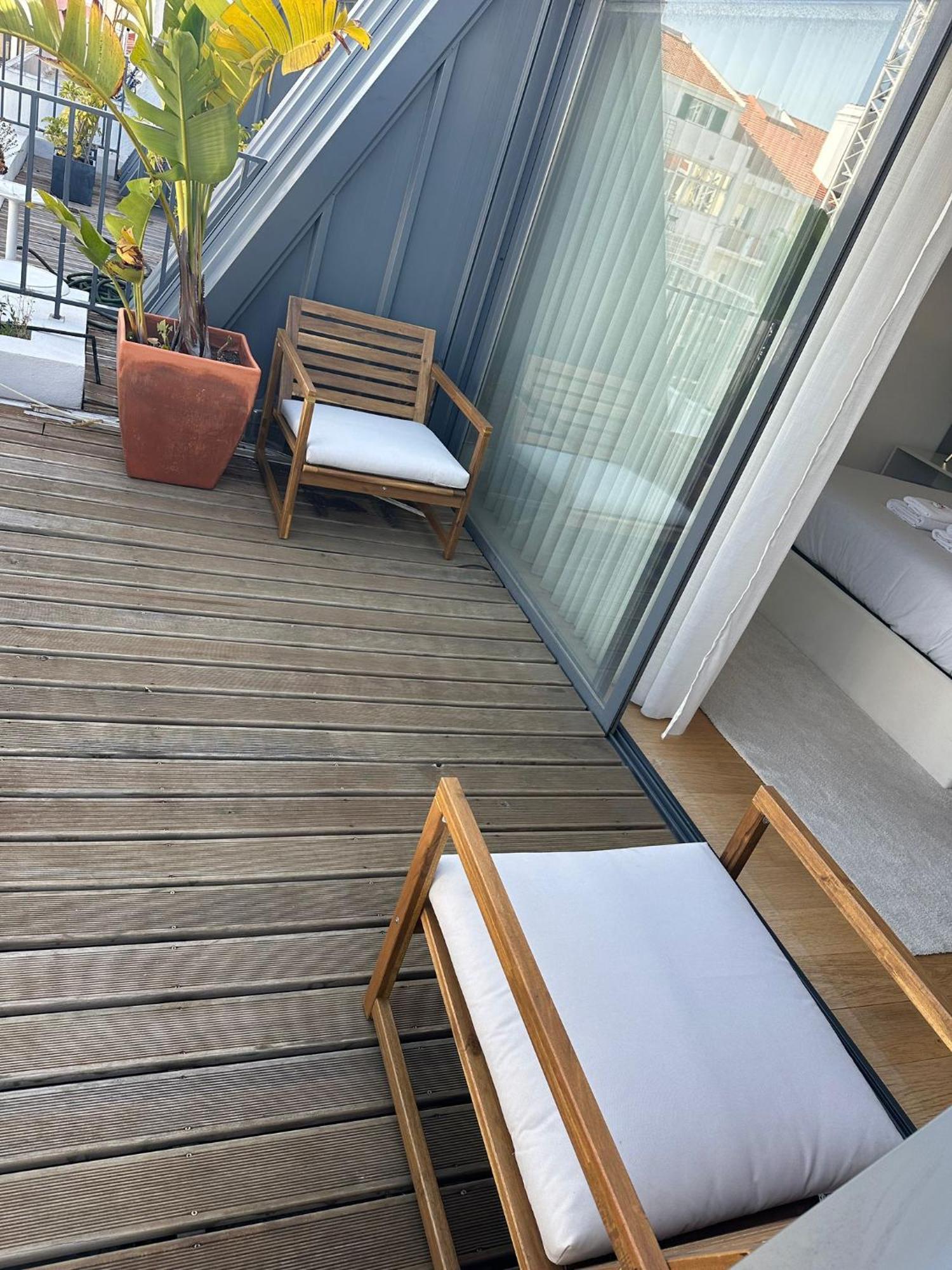 Luxury Suite With Balcony And Shared Accommodation In The Parque Eduardo VII Area Lissabon Exterior foto